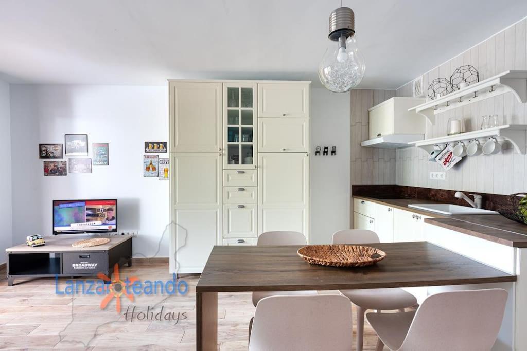 Vivienda Vacacional Cactus Costa Teguise Exterior photo
